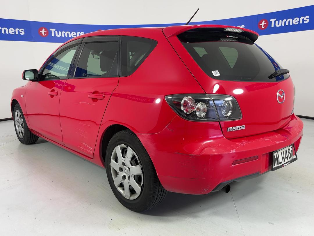 Photo '5' of Mazda Axela