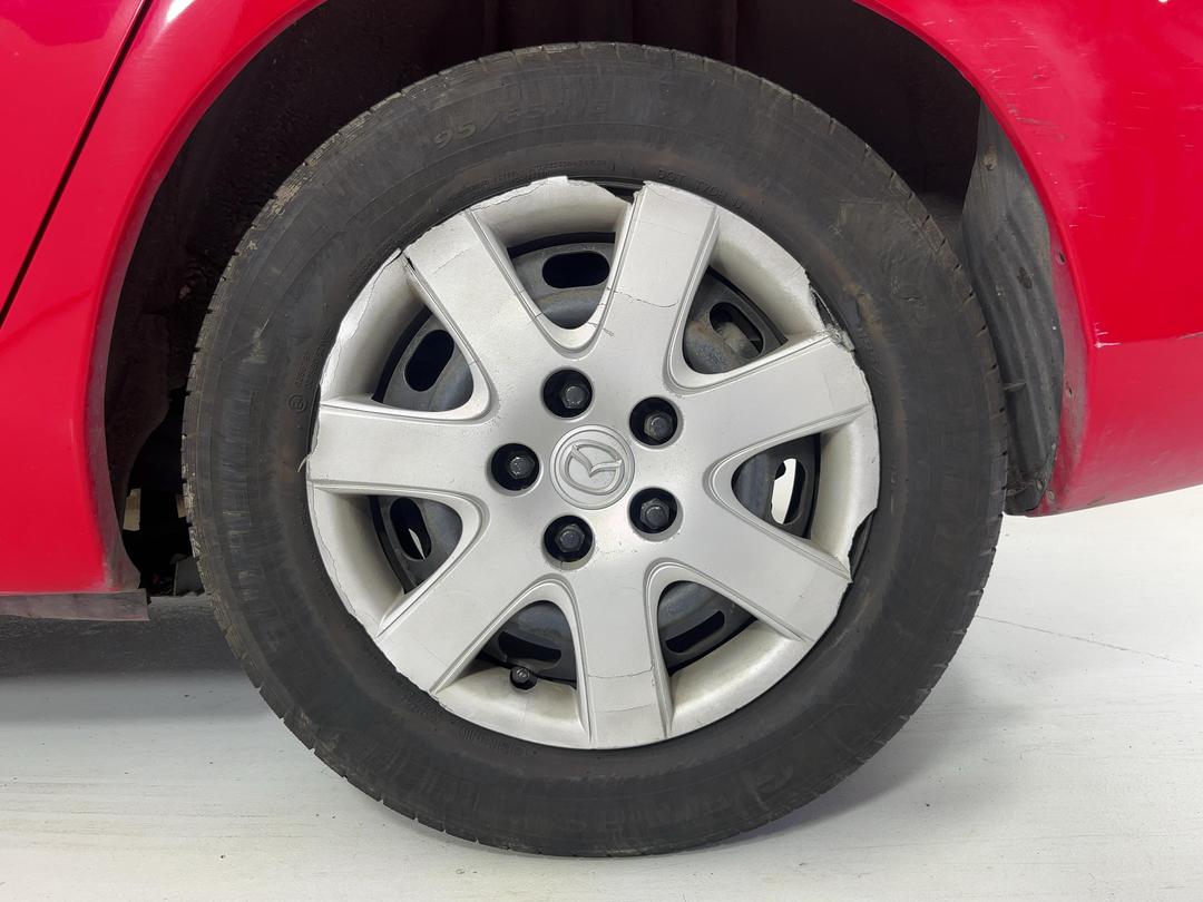 Photo '11' of Mazda Axela