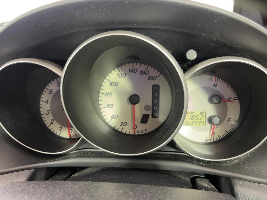 Photo '21' of Mazda Axela