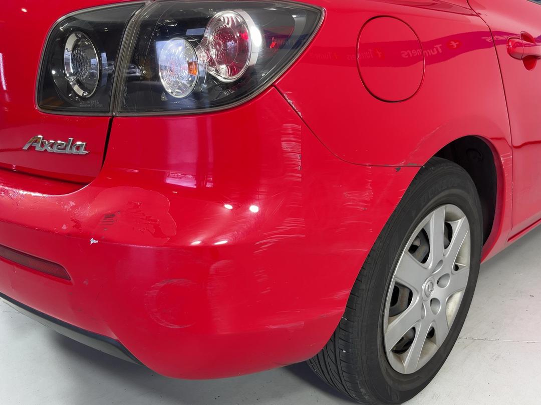 Photo '30' of Mazda Axela