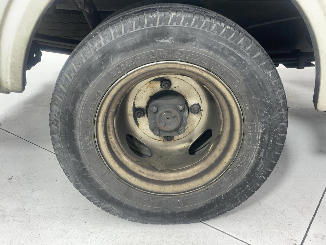 Photo '8' of Mazda Bongo