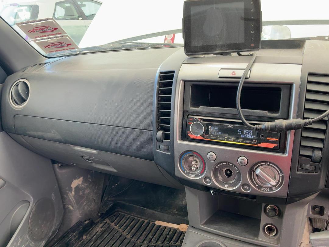 Photo '20' of Mazda Bt-50 D/CAB W/S SDX Photo '20' of Mazda Bt-50 D/CAB W/S SDX