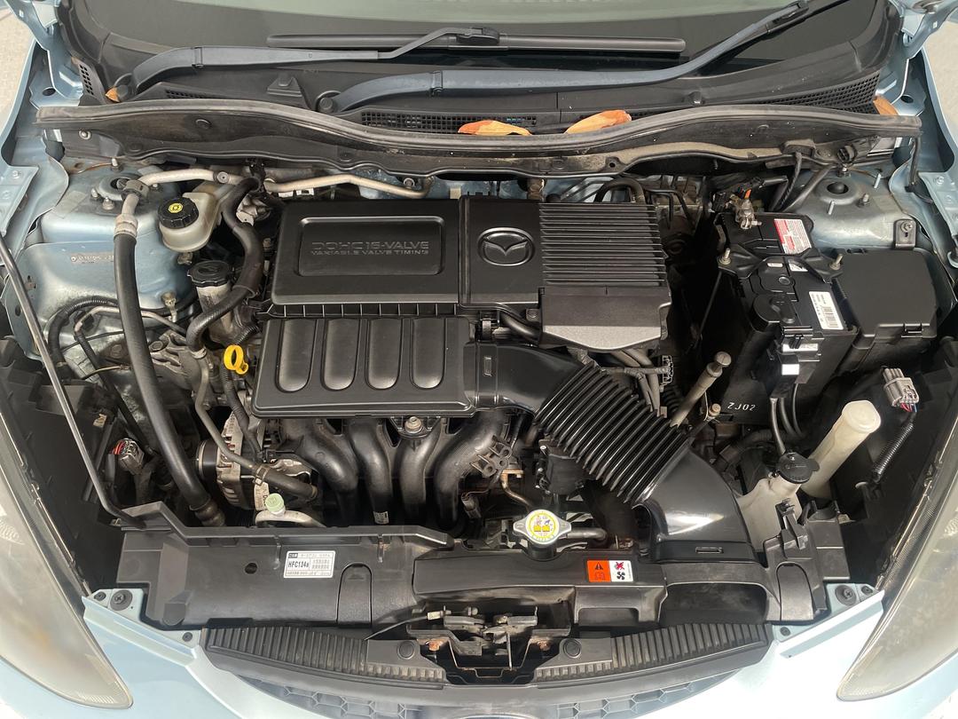 Photo '13' of Mazda Demio