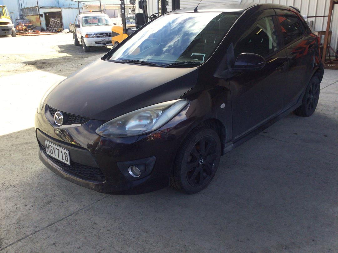 Photo '3' of Mazda Demio