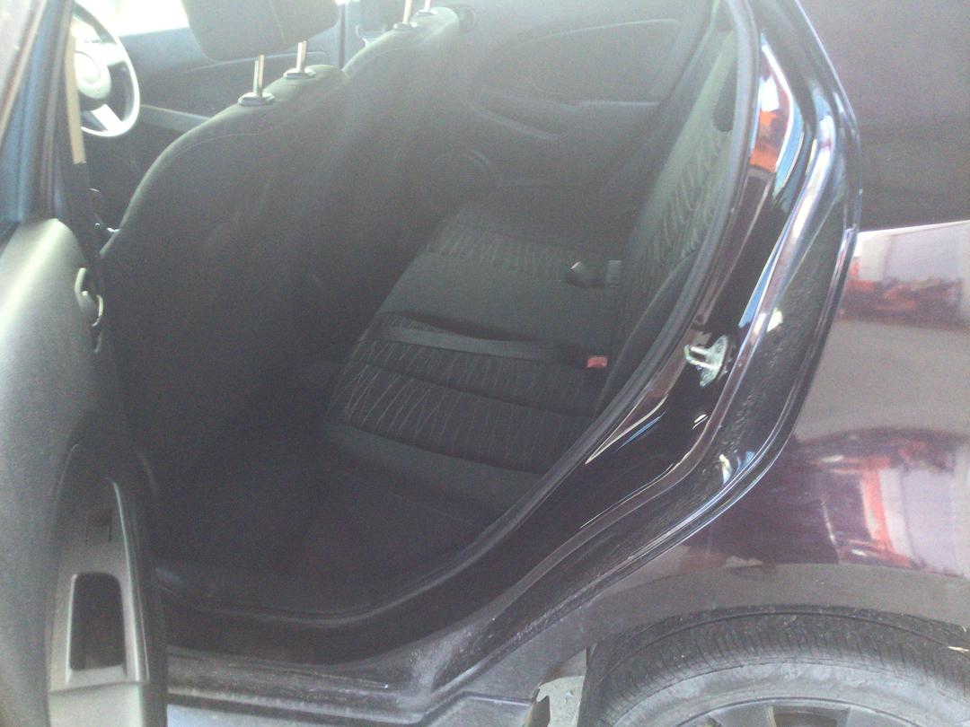 Photo '21' of Mazda Demio