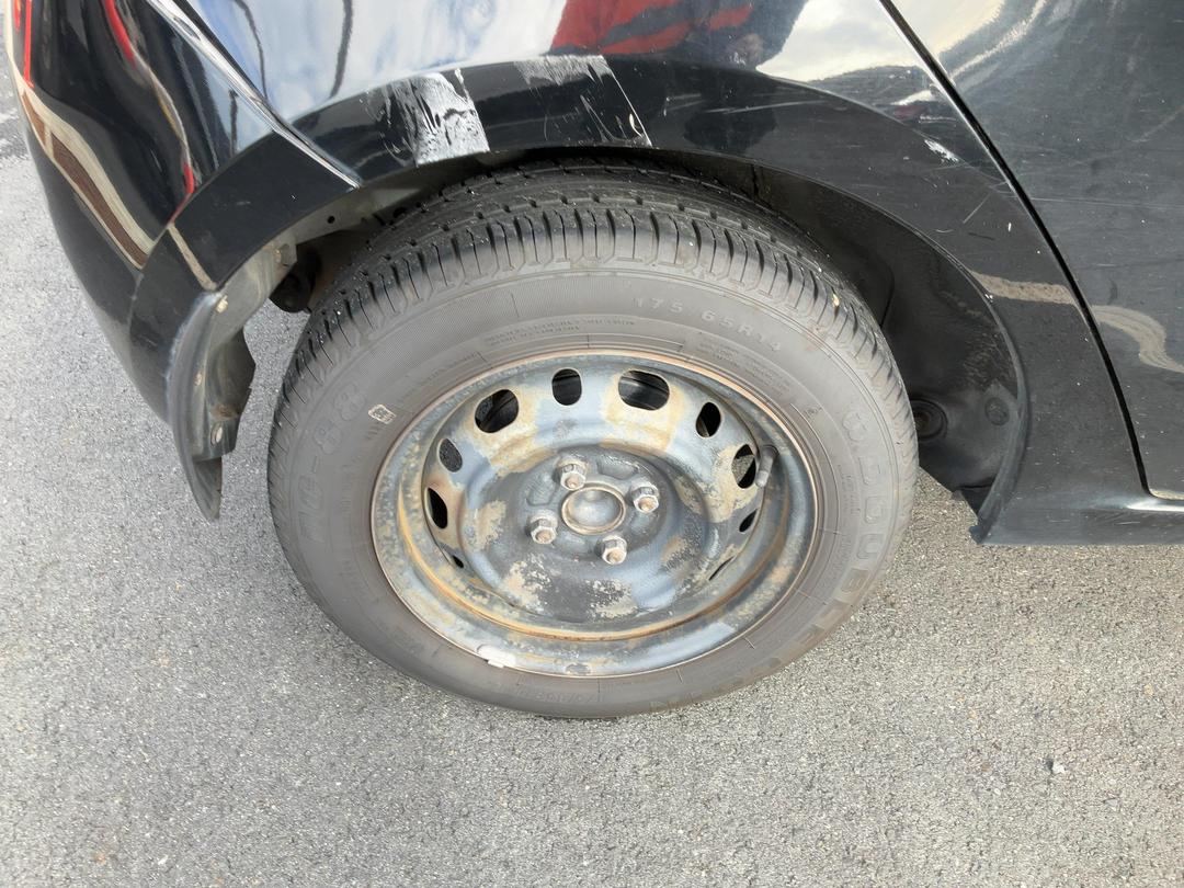 Photo '9' of Mazda Demio