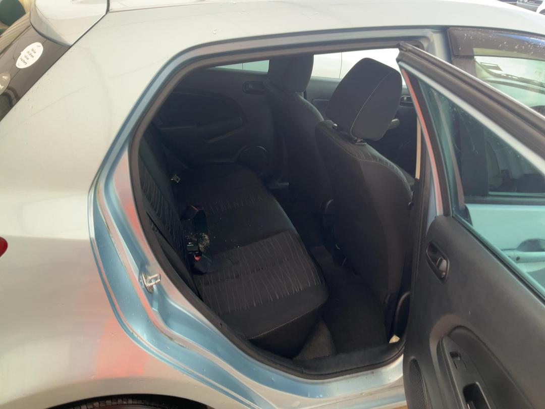 Photo '8' of Mazda Demio