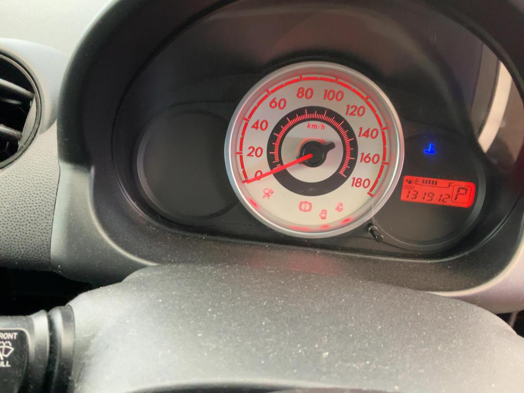 Photo '24' of Mazda Demio