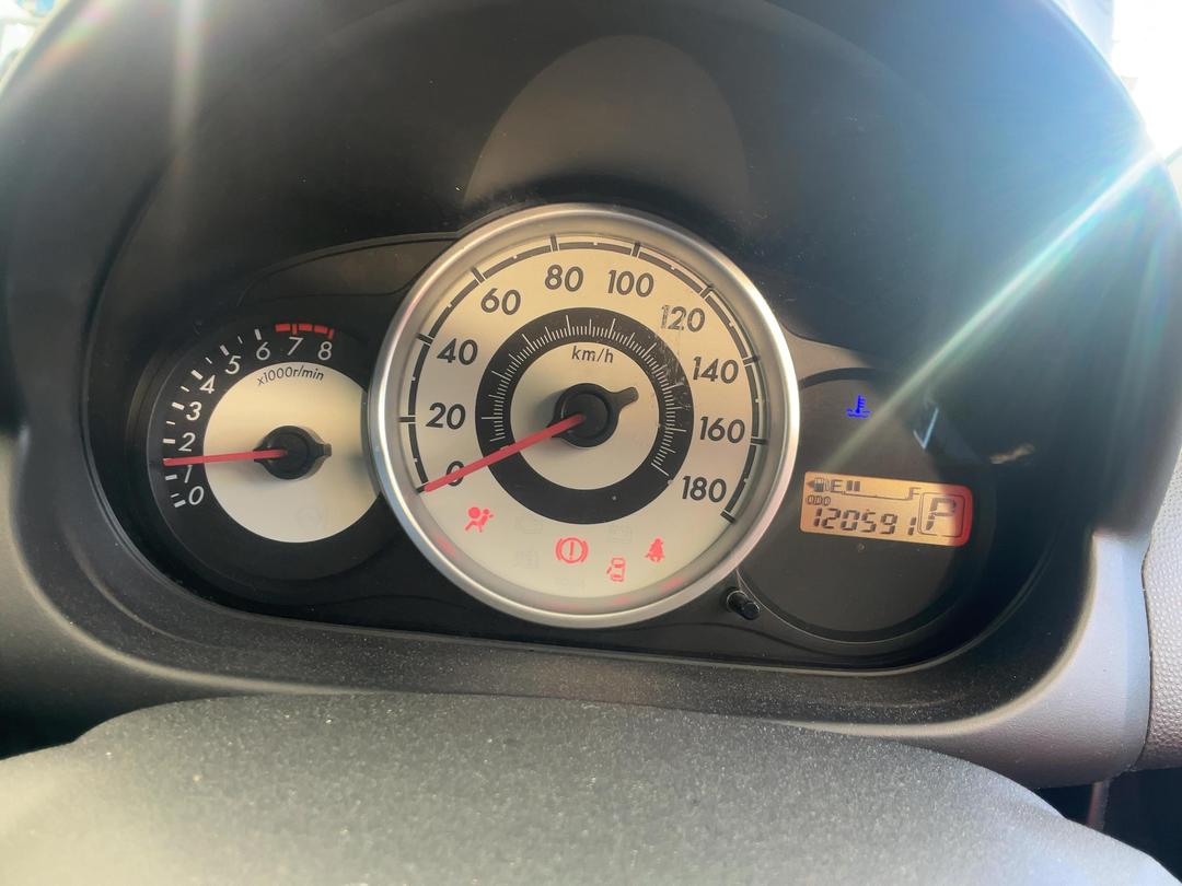 Photo '17' of Mazda Demio Photo '17' of Mazda Demio