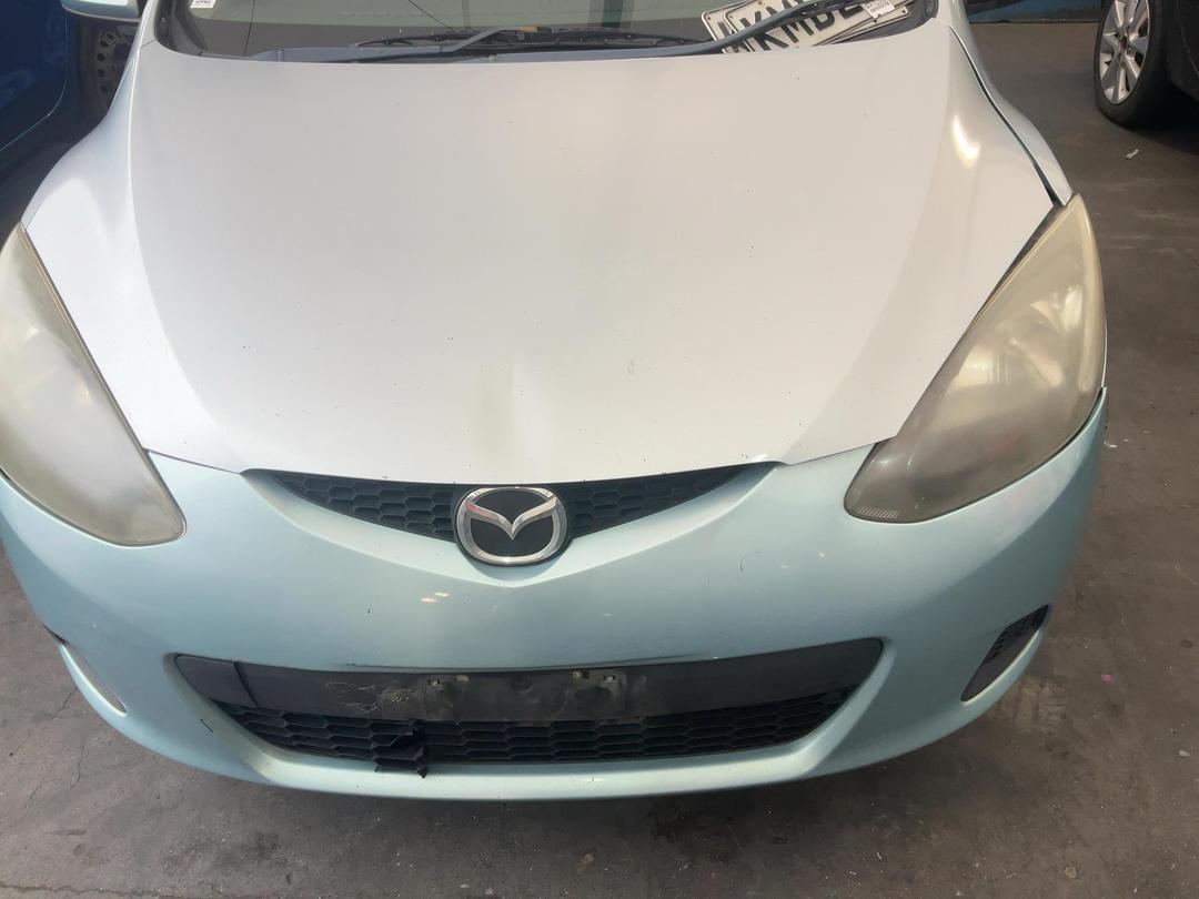 Photo '5' of Mazda Demio Photo '5' of Mazda Demio