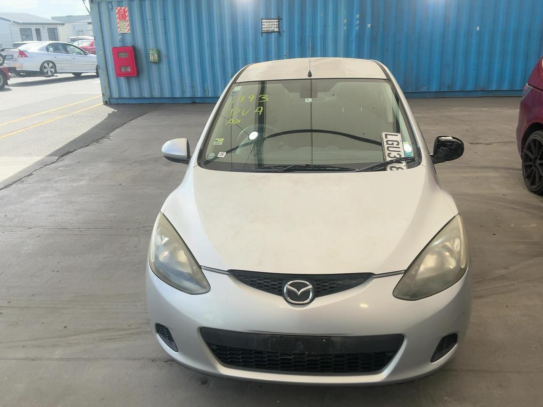 Photo '2' of Mazda Demio Photo '2' of Mazda Demio