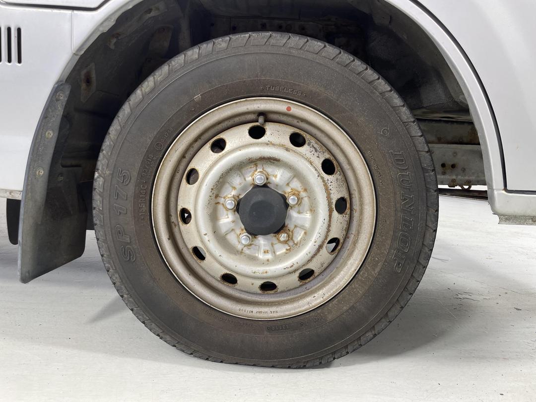 Photo '7' of Mazda E1800 SWB EGI