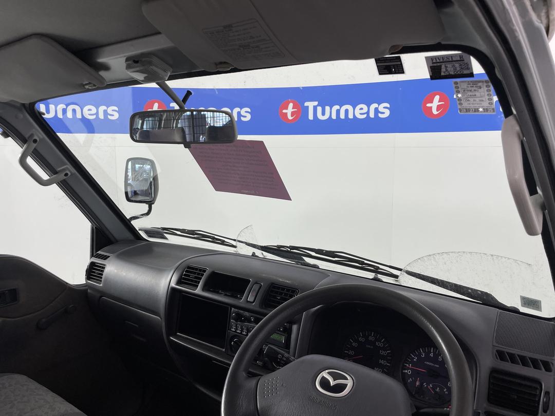 Photo '15' of Mazda E1800 SWB EGI