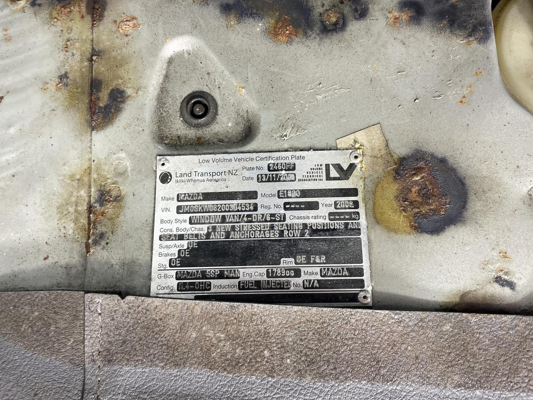 Photo '20' of Mazda E1800 SWB EGI