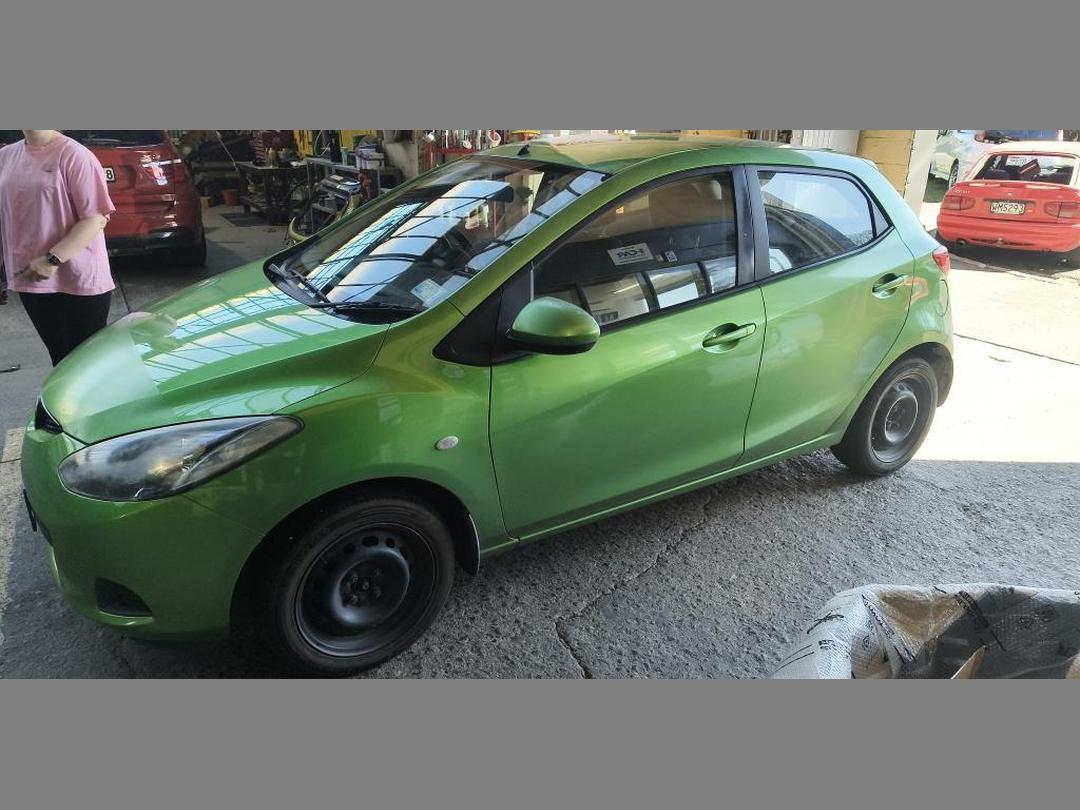 Photo '24' of Mazda Mazda2 Classic