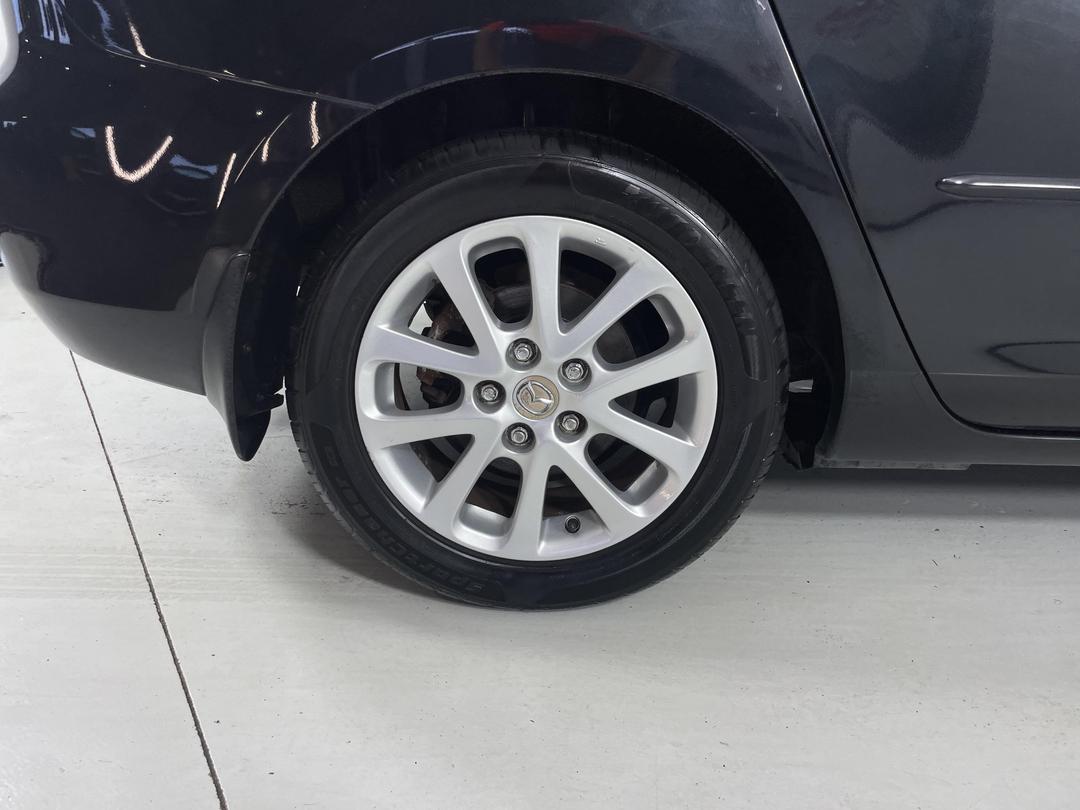 Photo '12' of Mazda Mazda3