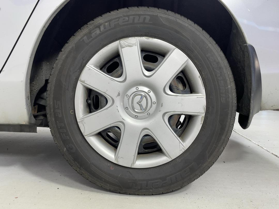 Photo '11' of Mazda Mazda3