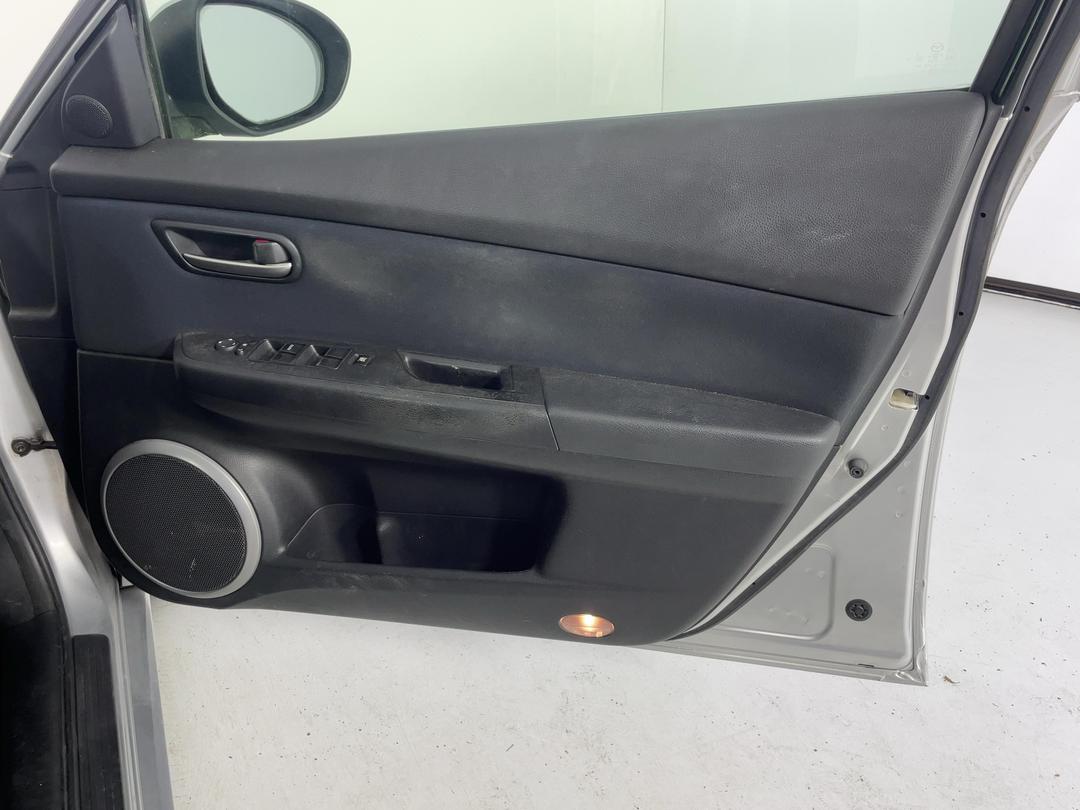 Photo '15' of Mazda Mazda6