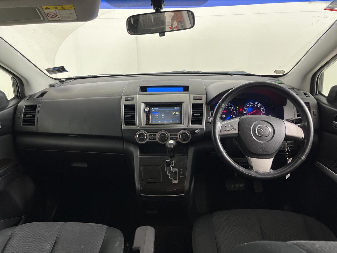 Photo '15' of Mazda MPV 2300