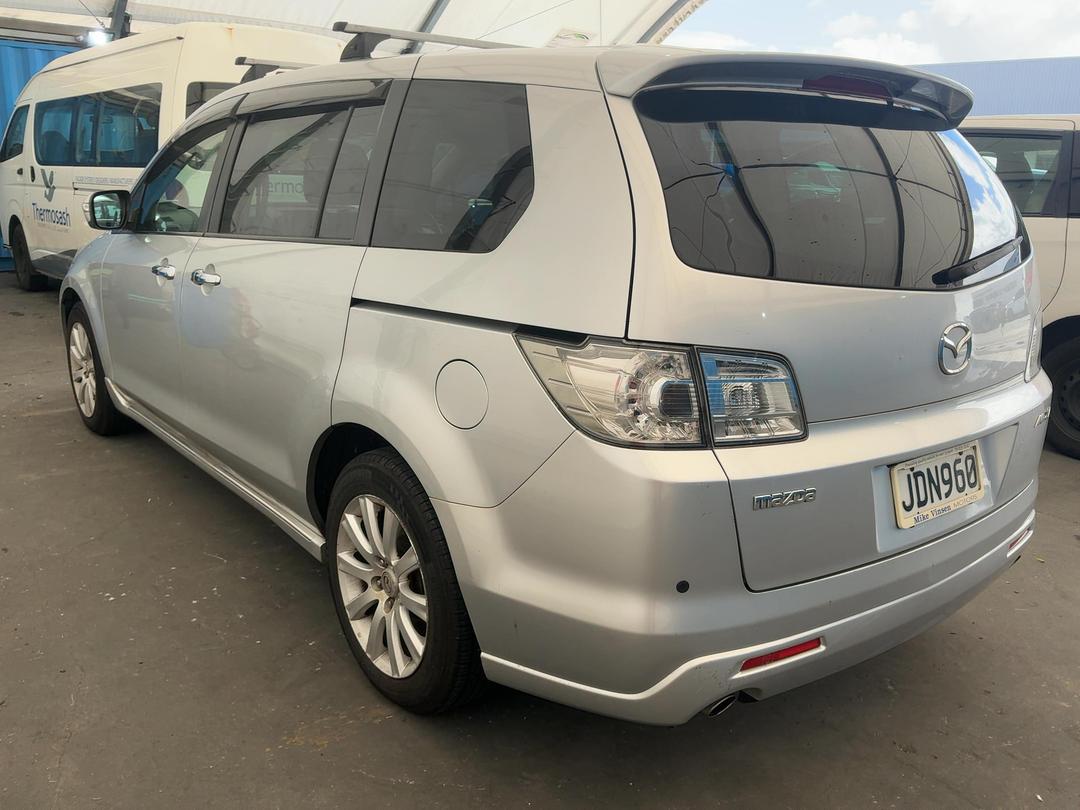 Photo '4' of Mazda MPV