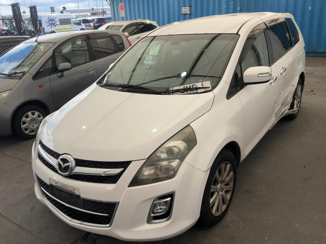 Photo '5' of Mazda MPV Photo '5' of Mazda MPV