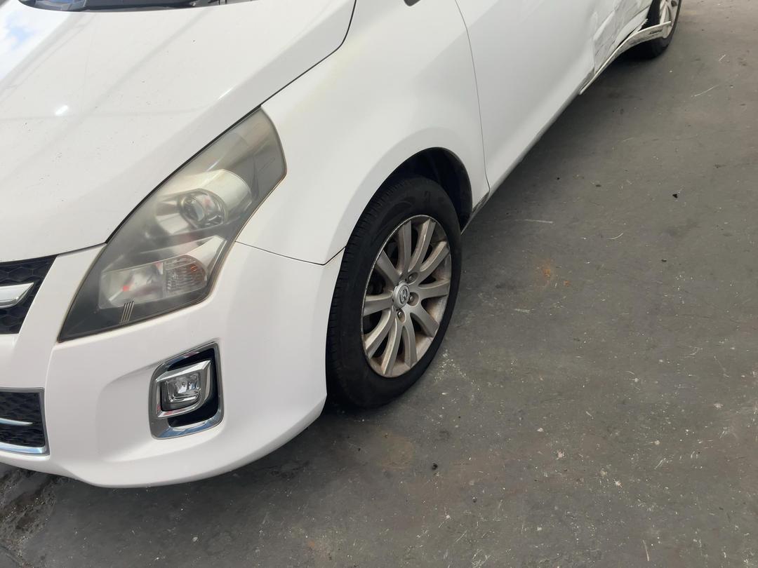Photo '6' of Mazda MPV Photo '6' of Mazda MPV