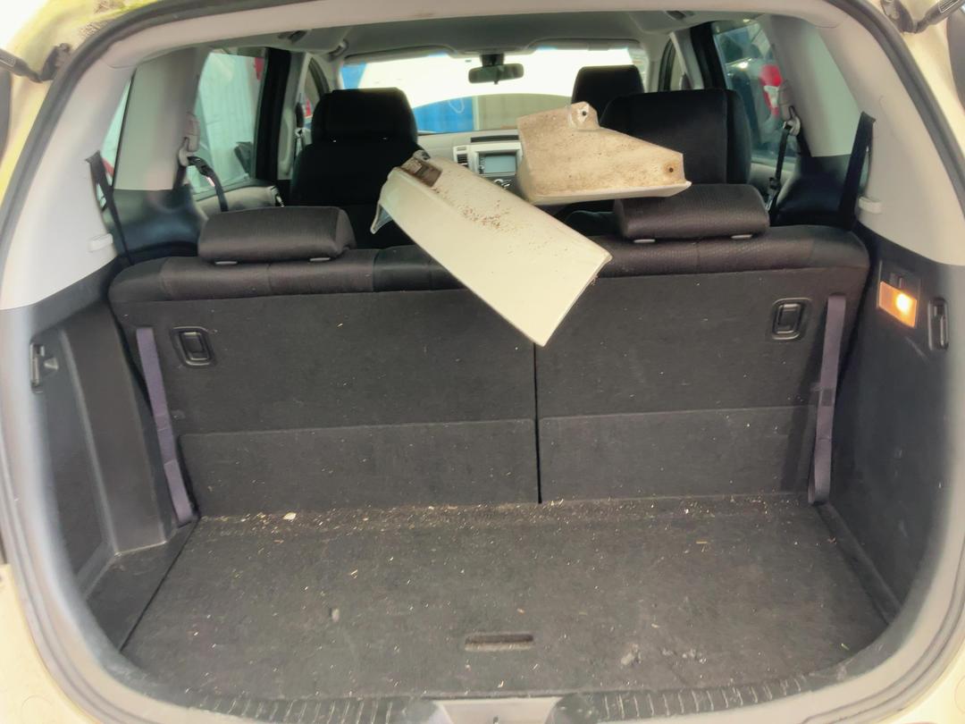 Photo '25' of Mazda MPV Photo '25' of Mazda MPV