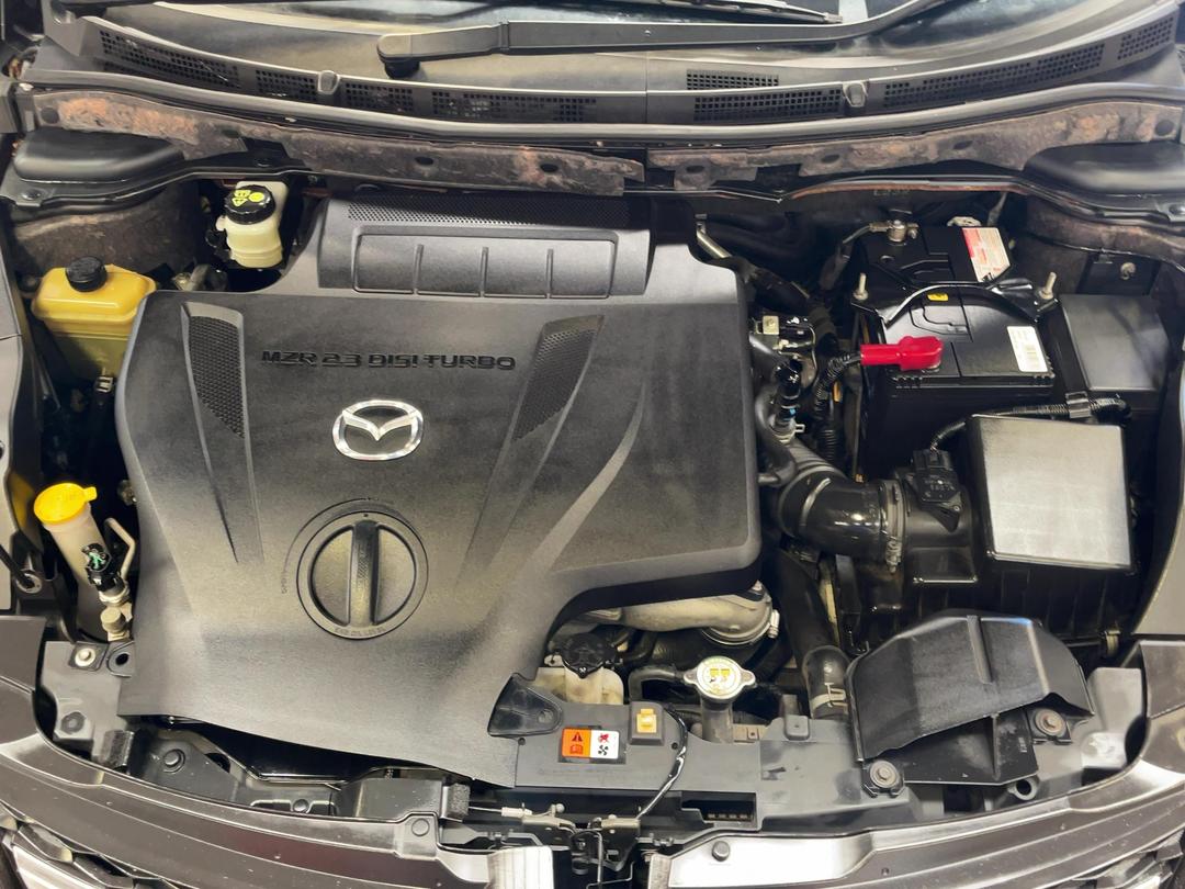 Photo '13' of Mazda MPV