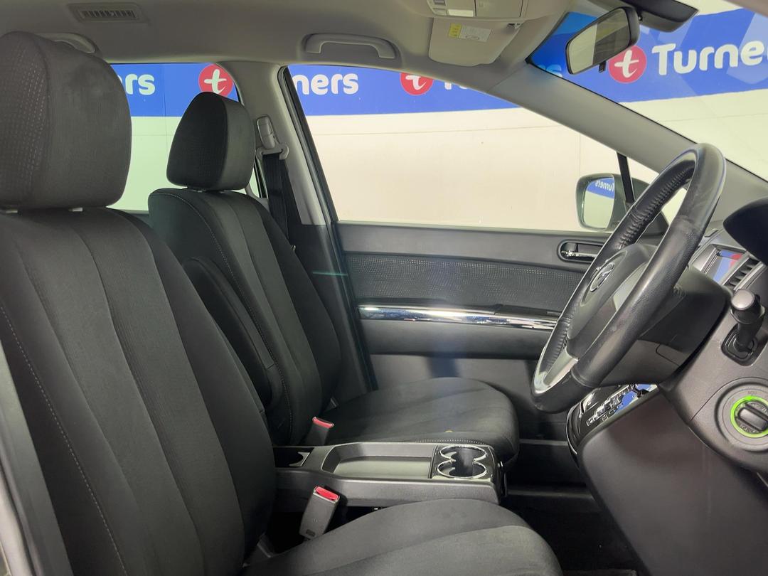 Photo '16' of Mazda MPV