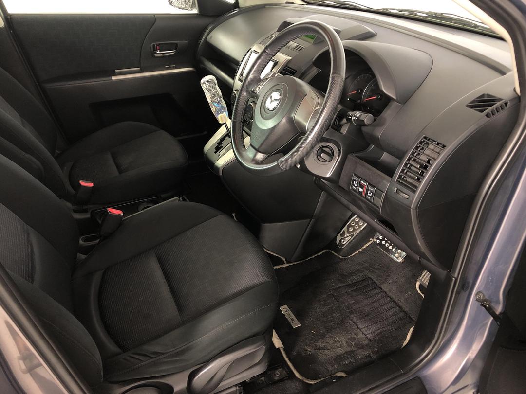 Photo '16' of Mazda Premacy