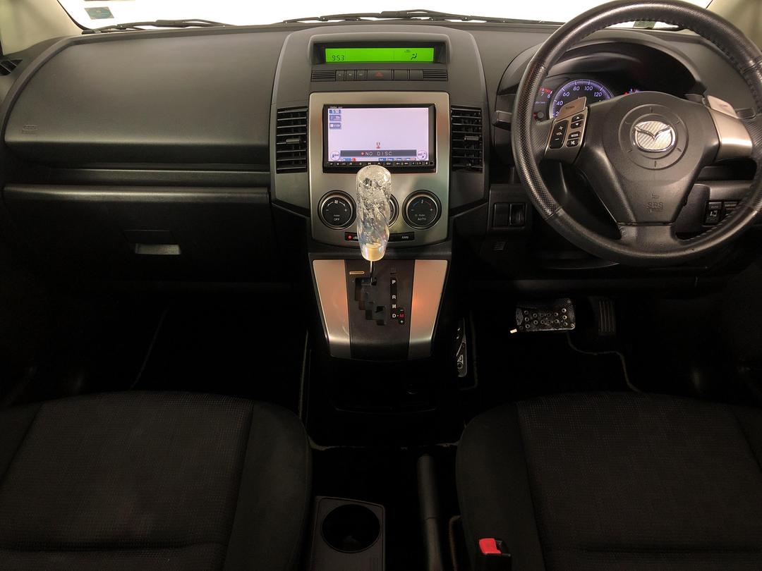 Photo '17' of Mazda Premacy