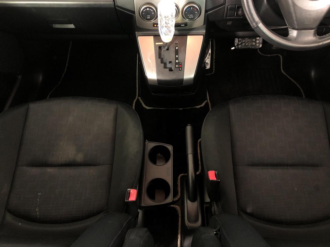 Photo '18' of Mazda Premacy