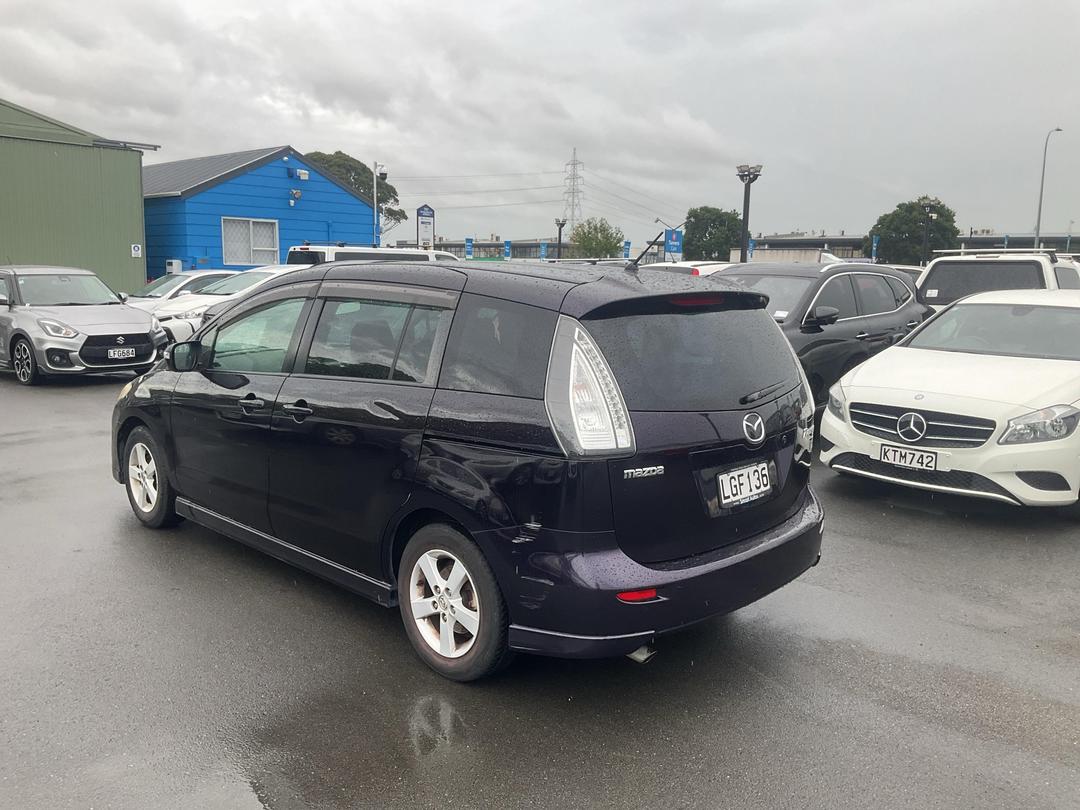 Photo '5' of Mazda Premacy