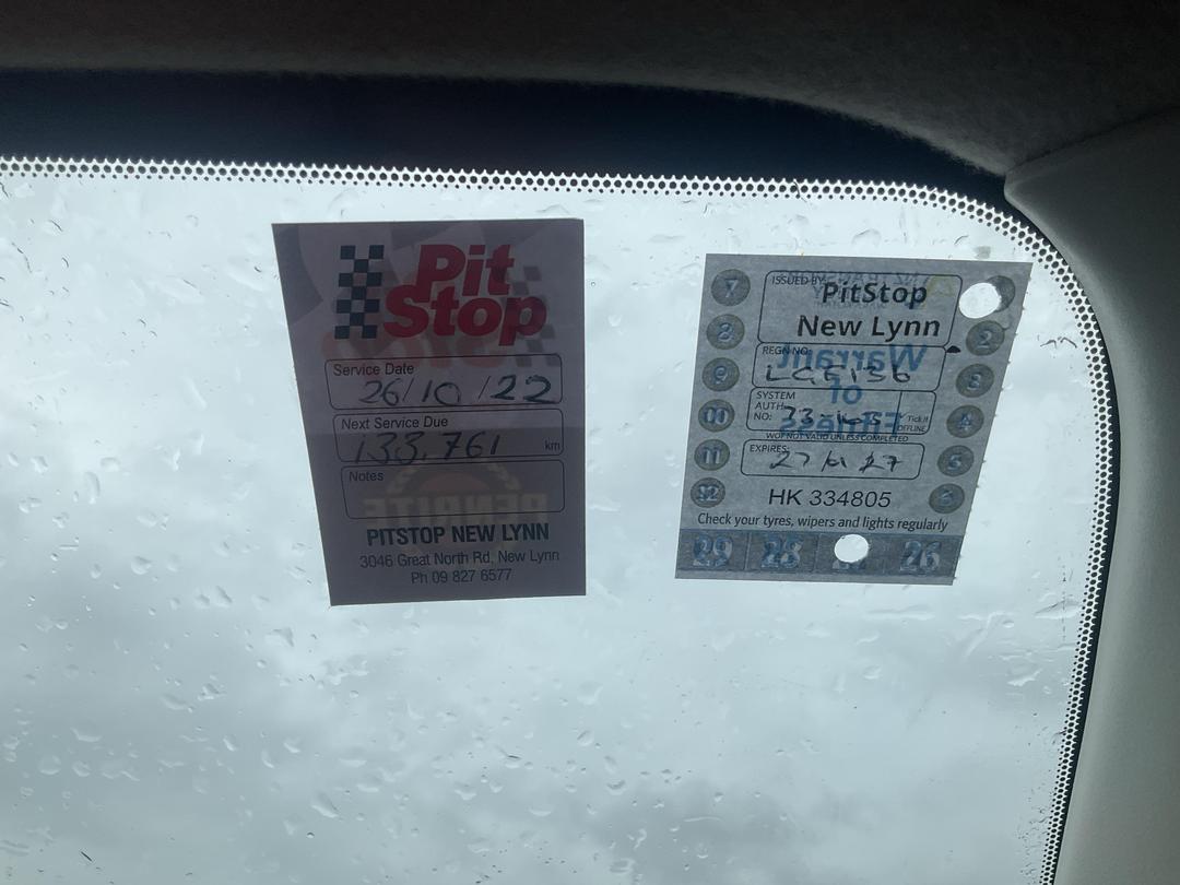 Photo '15' of Mazda Premacy