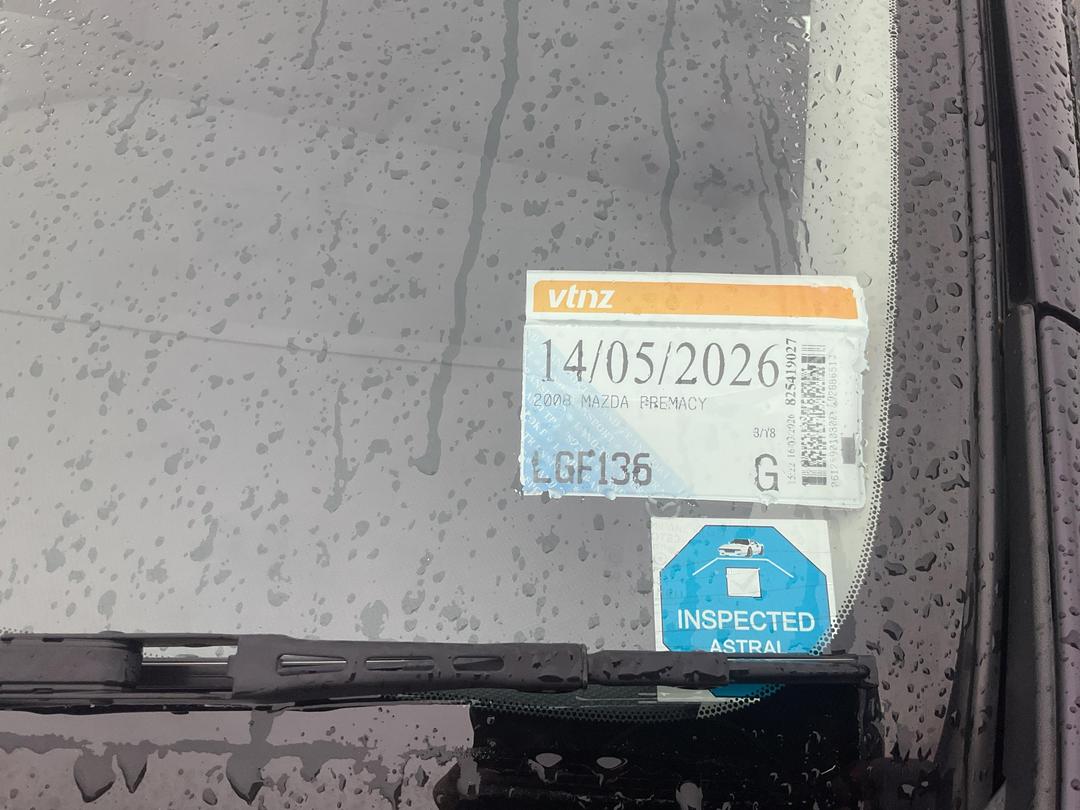 Photo '16' of Mazda Premacy