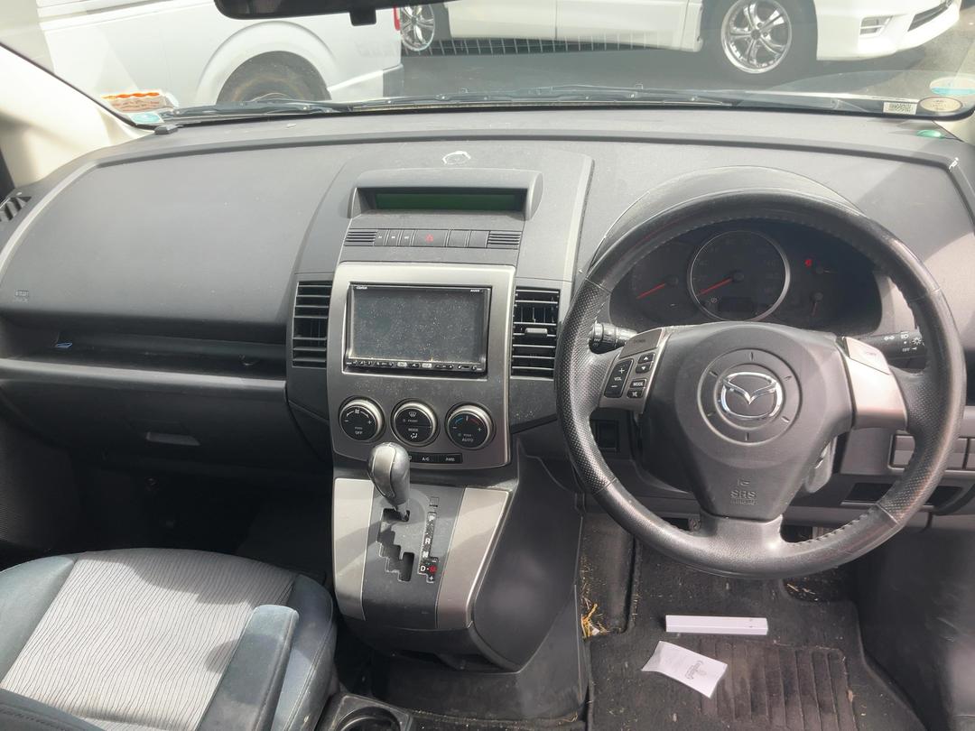 Photo '16' of Mazda Premacy Photo '16' of Mazda Premacy