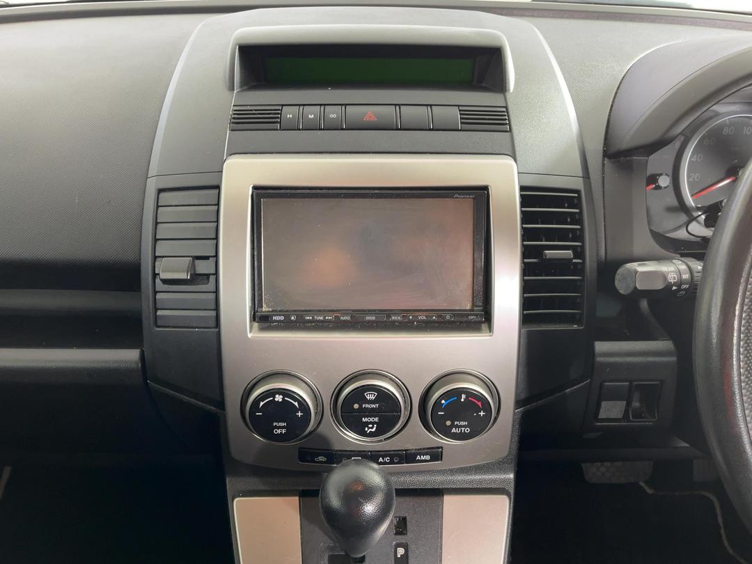 Photo '18' of Mazda Premacy