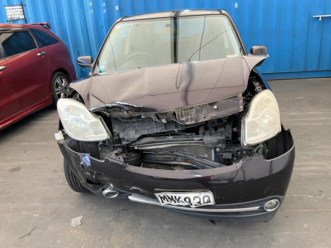 Photo '2' of Mazda Verisa