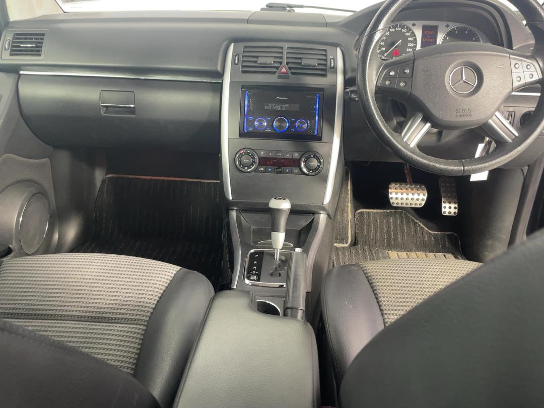 Photo '18' of Mercedes-Benz B-Class