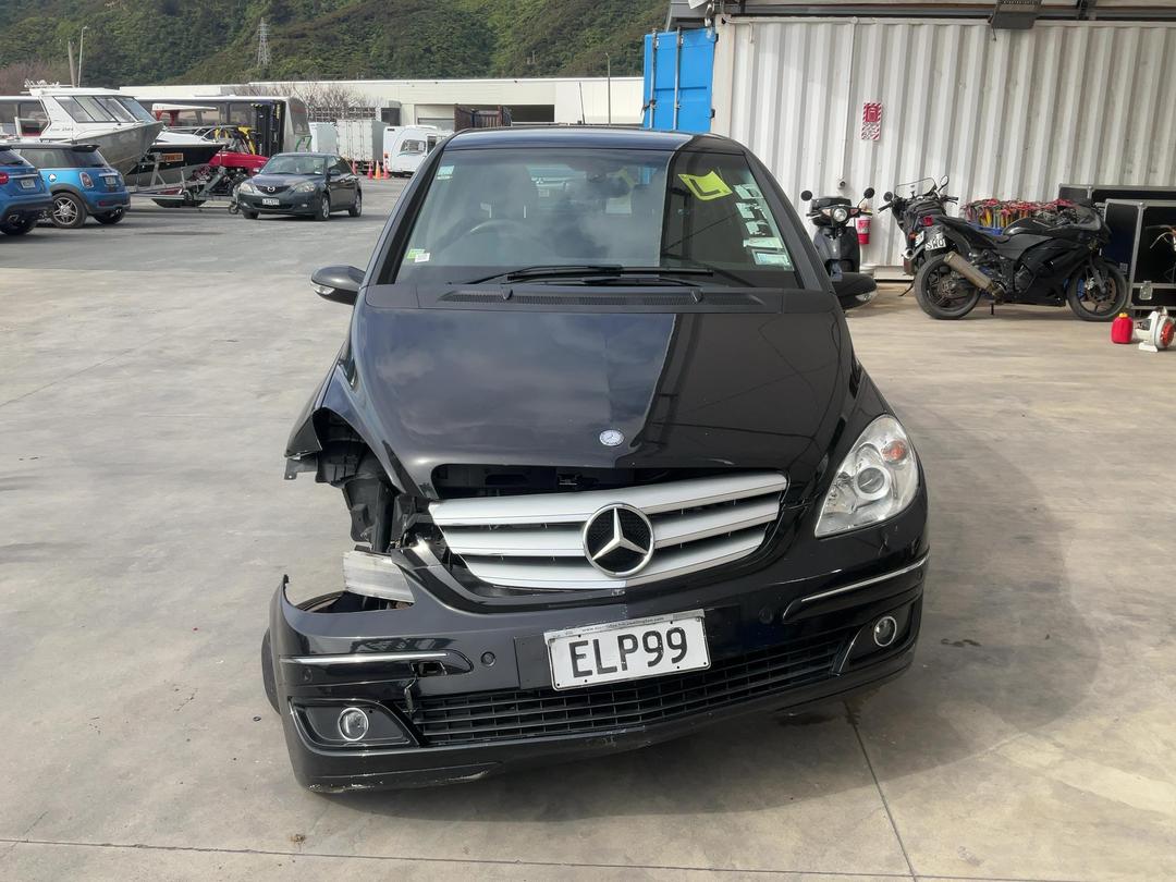 Photo '3' of Mercedes-Benz B-Class B200 Photo '3' of Mercedes-Benz B-Class B200