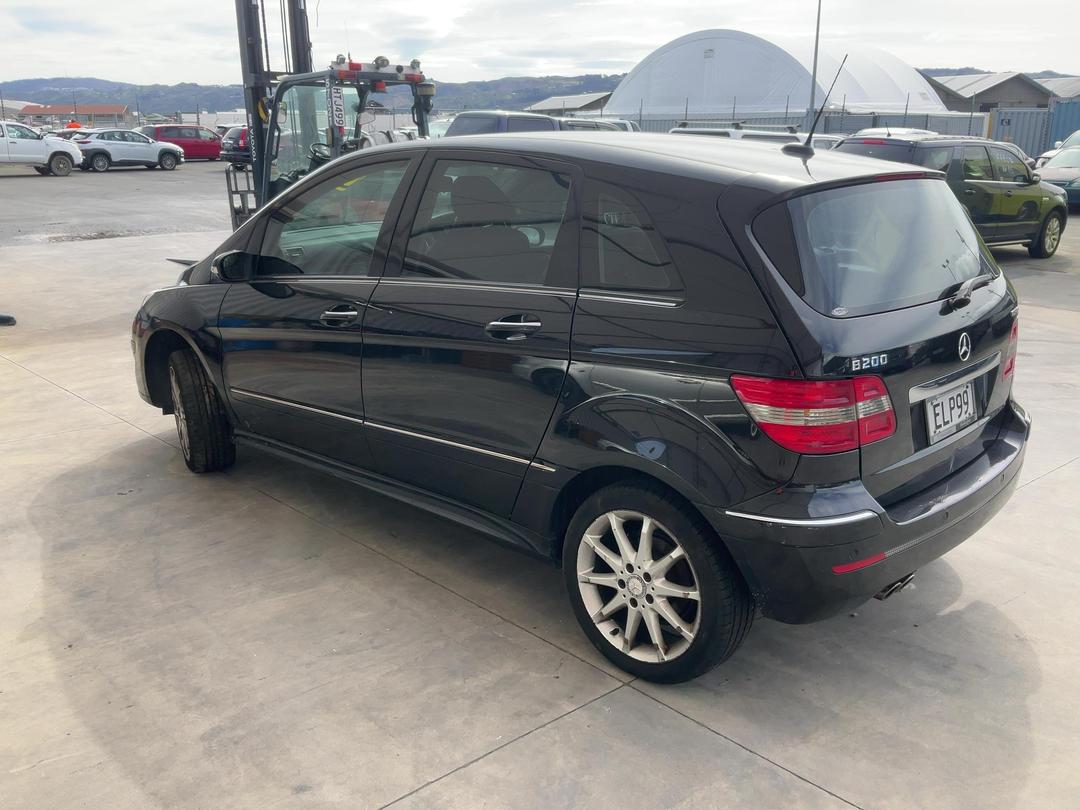 Photo '6' of Mercedes-Benz B-Class B200 Photo '6' of Mercedes-Benz B-Class B200