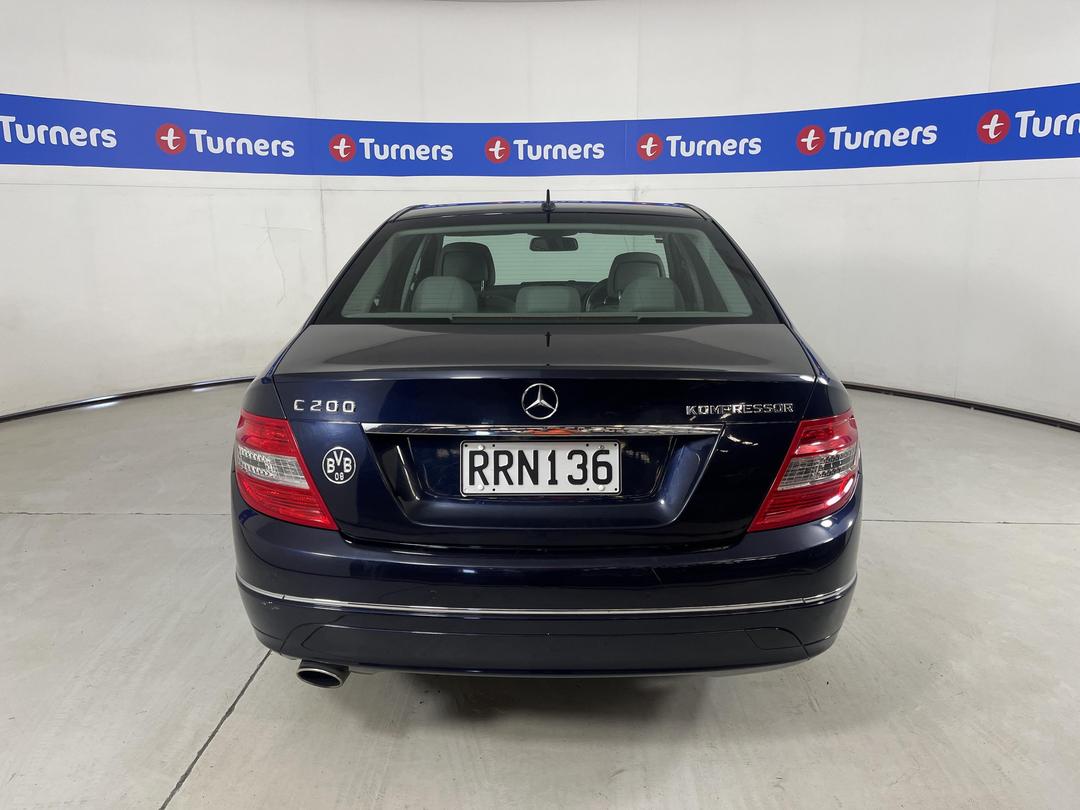 Photo '6' of Mercedes-Benz C-Class