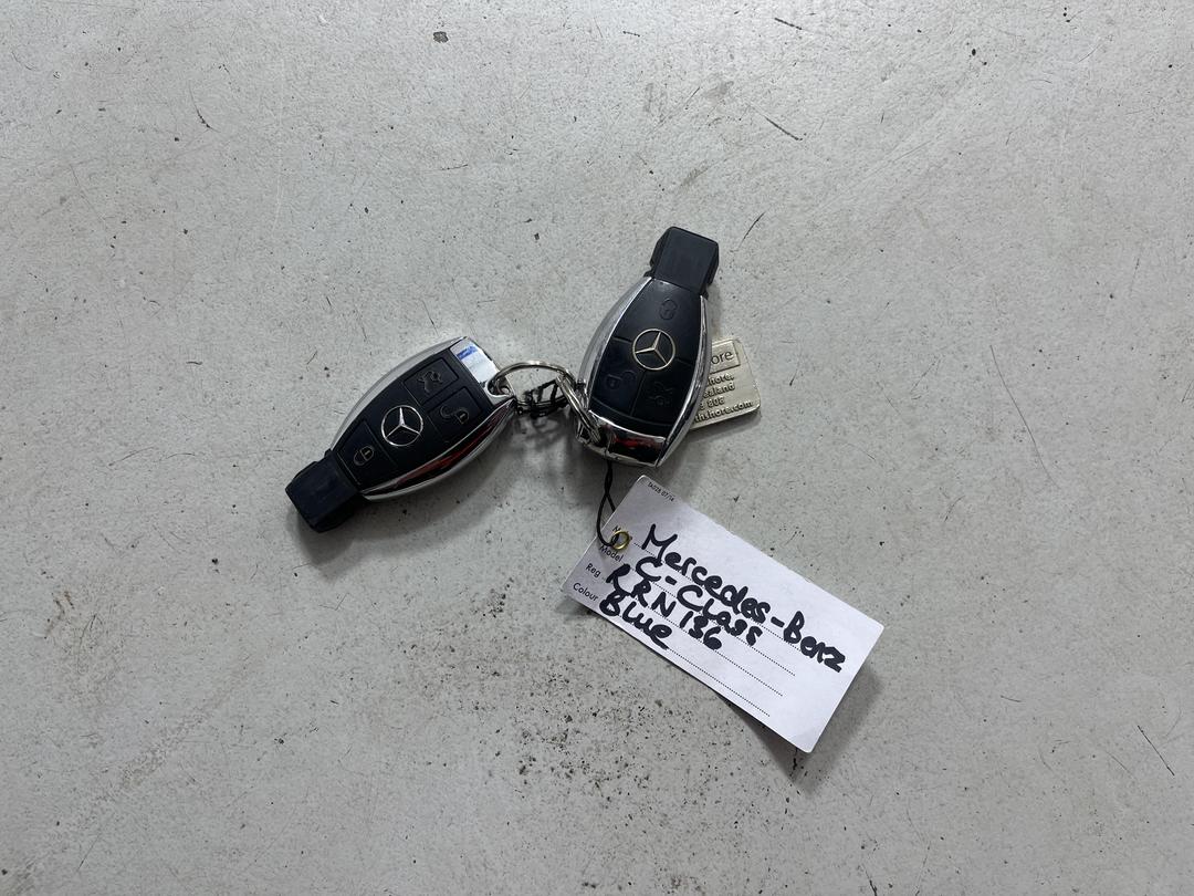 Photo '22' of Mercedes-Benz C-Class