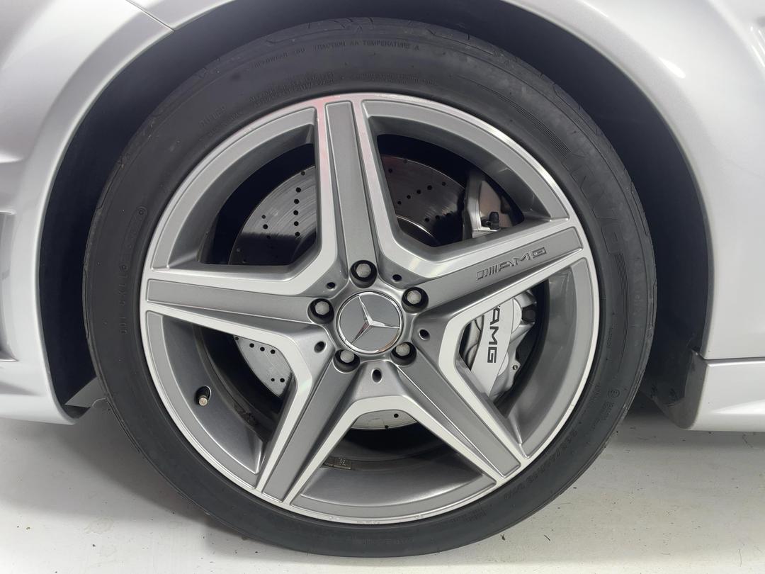 Photo '10' of Mercedes-Benz C-Class