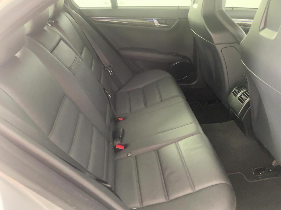 Photo '20' of Mercedes-Benz C-Class