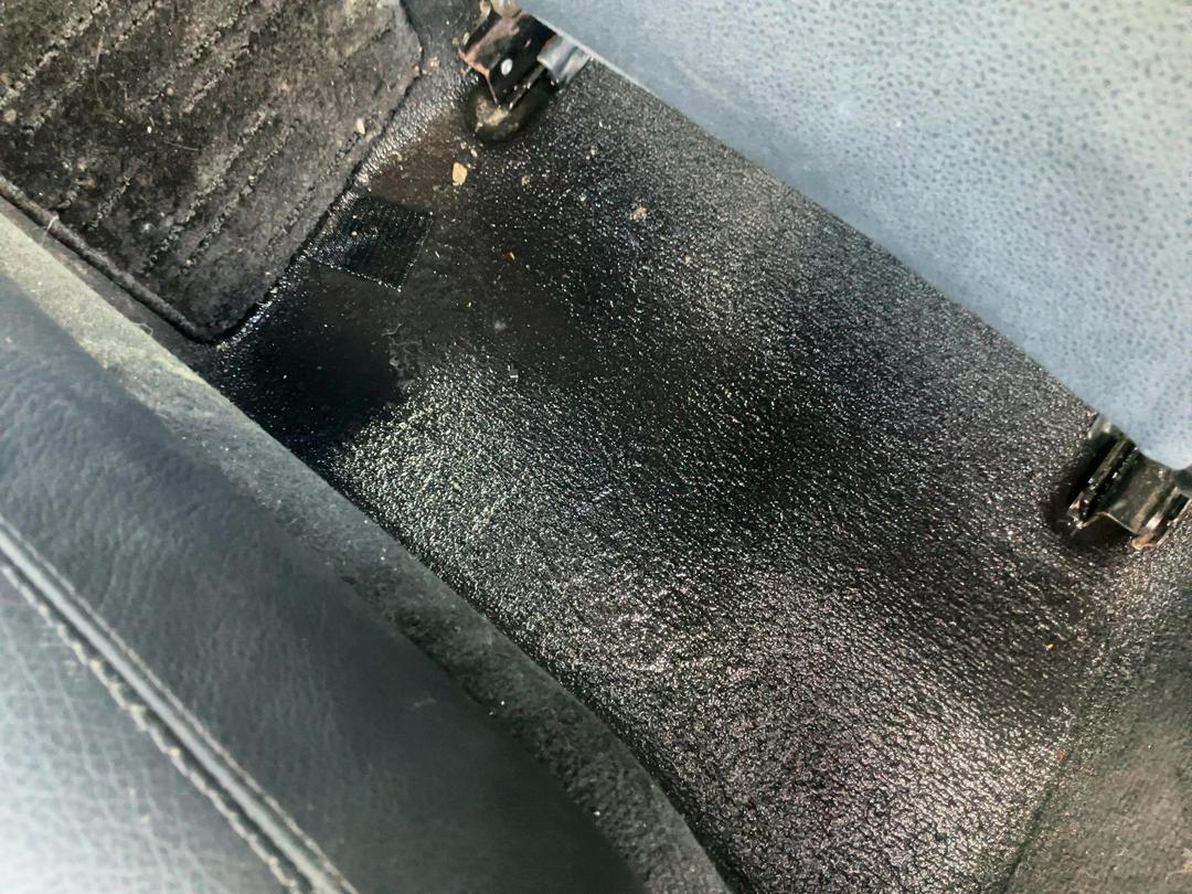 Photo '20' of Mercedes-Benz C300