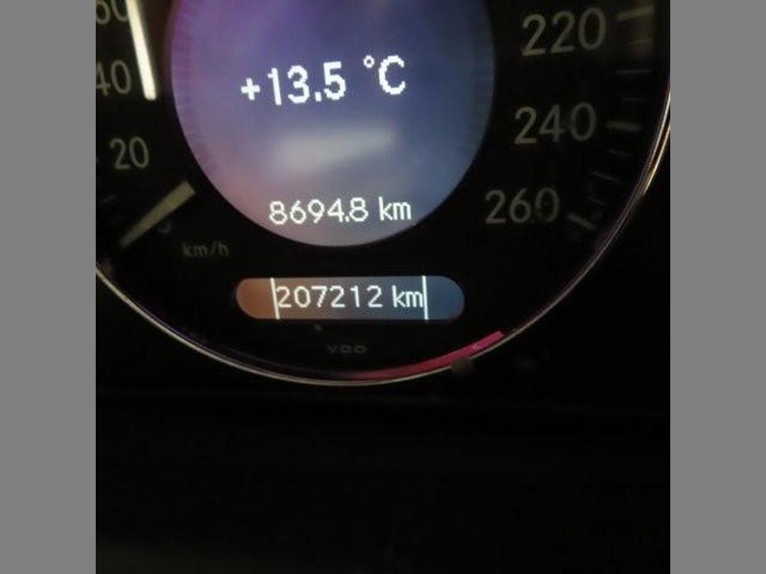 Photo '8' of Mercedes-Benz CLK-Class CLK 350 Elegance