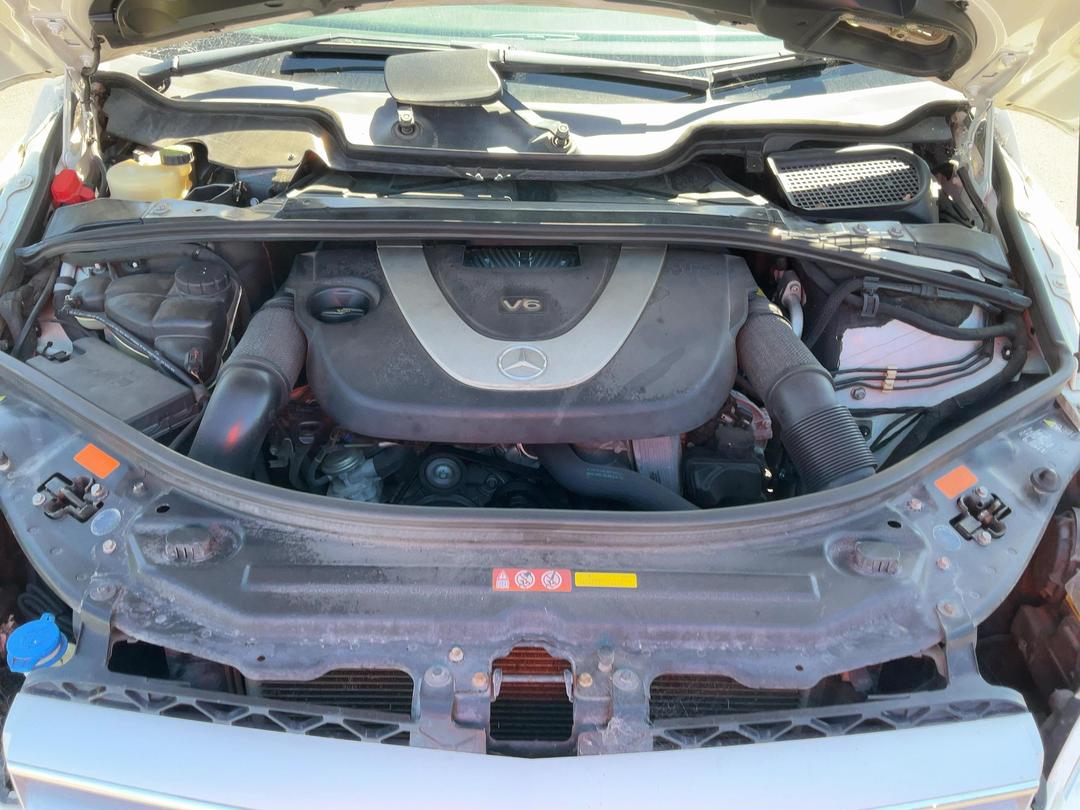 Photo '2' of Mercedes-Benz R-Class R350 4Matic