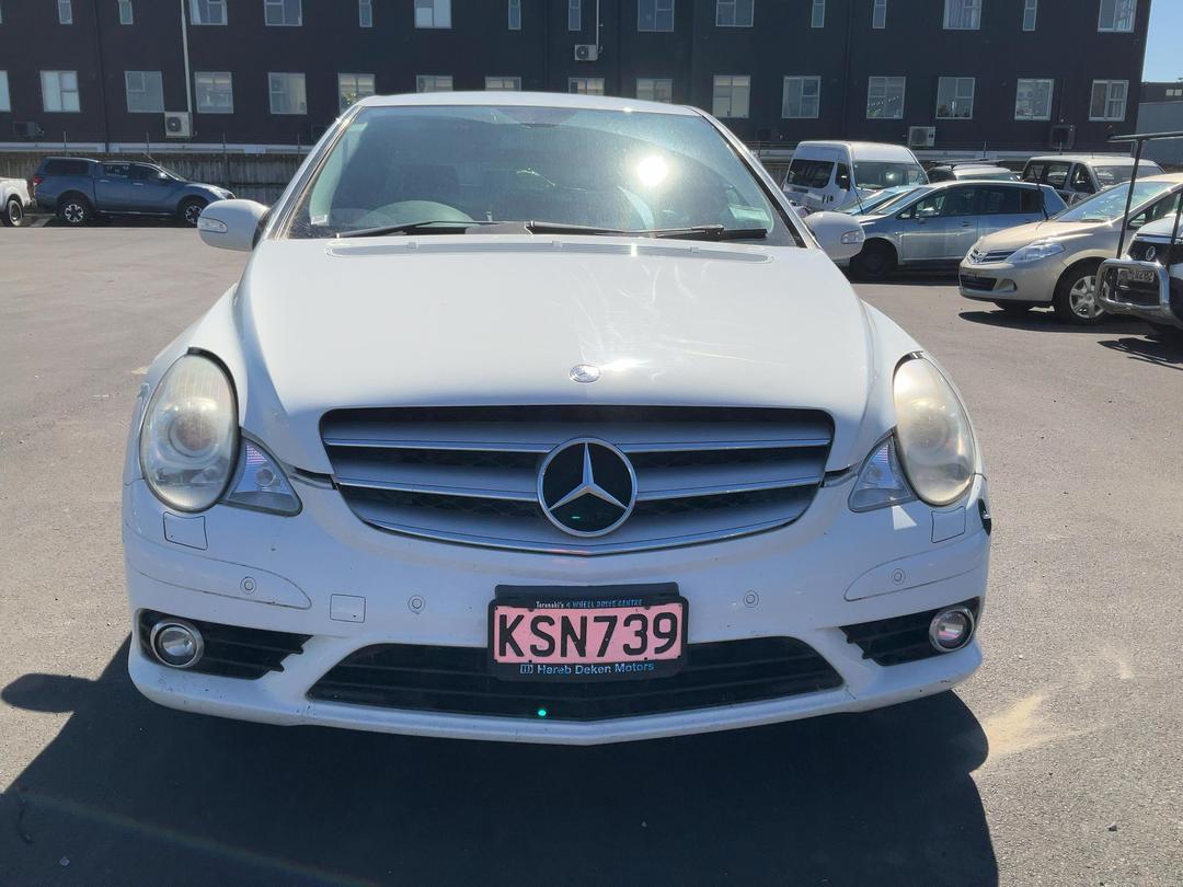 Photo '3' of Mercedes-Benz R-Class R350 4Matic