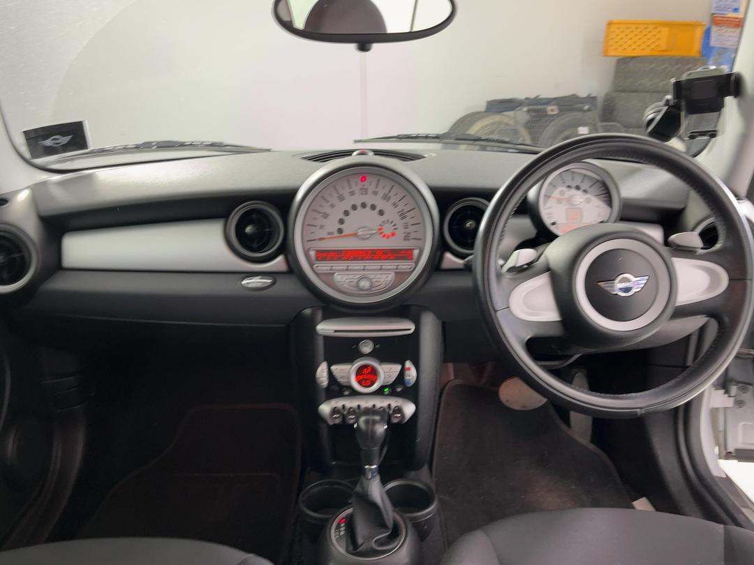 Photo '17' of Mini Clubman